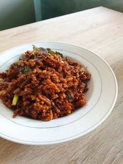 Foto resep Kering Tempe / Tempe Orek temen makan Nasi Kuning