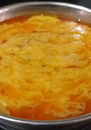 A picture of Punjabi kadi pakora.