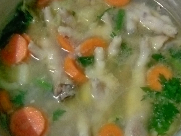 Langkah Mudah untuk Membuat Resep Sup Ceker Ayam yang Bisa Manjain Lidah Anti Ribet, Menggugah Selera