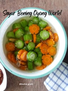 Foto resep Sayur Bening Oyong Wortel
