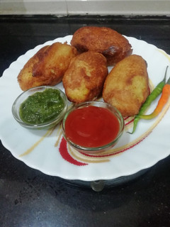 A picture of Street Style Bread Rolls.