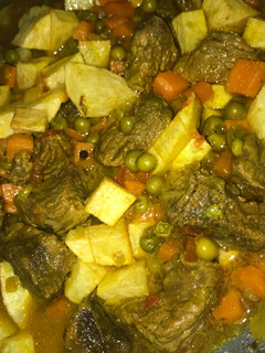 Una foto de Carne en salsa