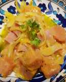 Cebiche de atún en ají amarillo y leche de coco