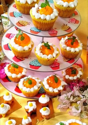 A picture of Mango wheat cupcakes.