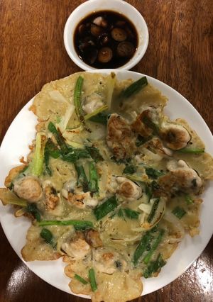 Hình của món Bánh xèo Hàn Quốc.