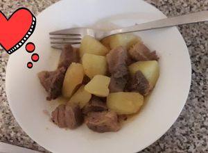 Foto de Carne de porco guisada com batatas