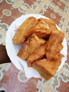A picture of Bread in Egg.