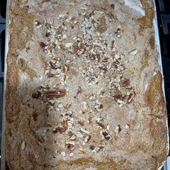 A picture of Pumpkin-Quince Dump Cake.