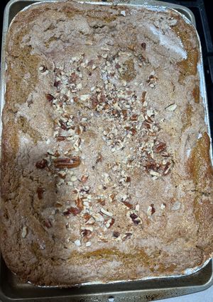 A picture of Pumpkin-Quince Dump Cake.