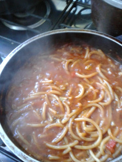 Una foto de Pasta con salsa de brócoli