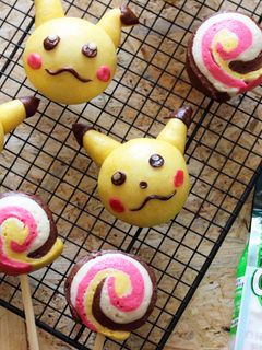 皮卡丘&棒棒糖饅頭 的食譜成品照片