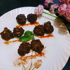 A picture of Bajrey ke attay ke kabab.