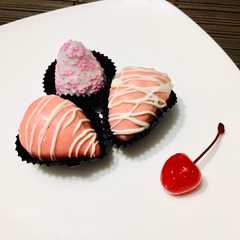 Una foto de Fresas bañadas en chocolate 🍫