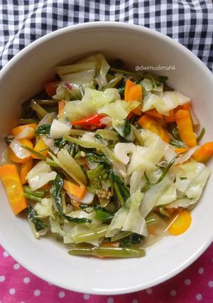 Foto resep Tumis Kangkung + Kol + Wortel