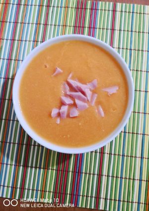 Una foto de Salmorejo melón light