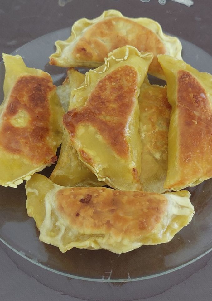 عکسی از دستور پیراشکی سیب زمینی
