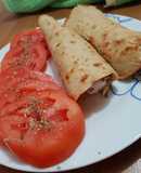 Wraps fit de avena rellenos de pollo, chía & queso