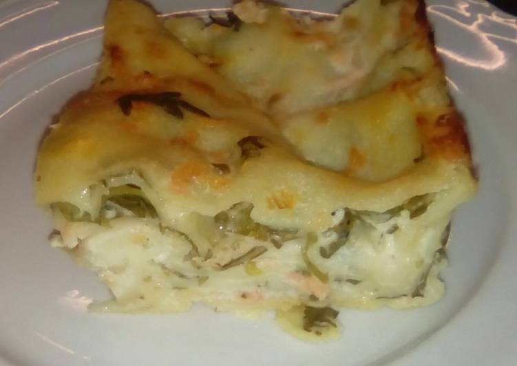 Lasagna rucola e salmone