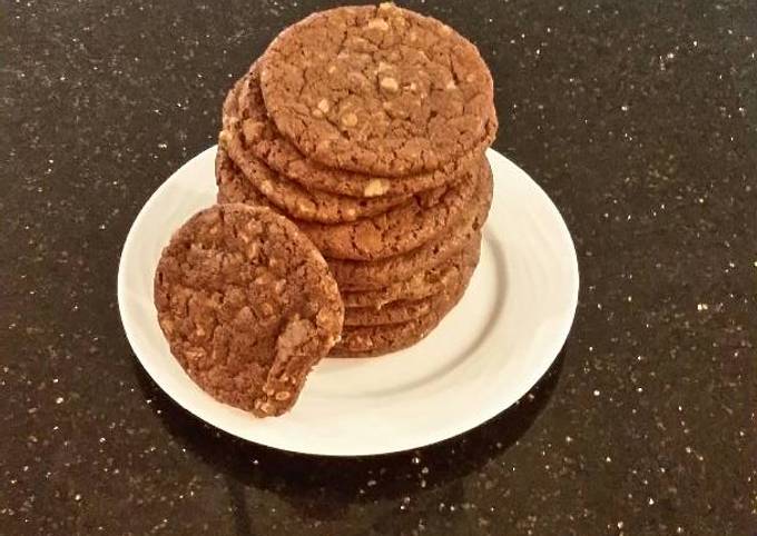 Milk Chocolate Toffee Cookies