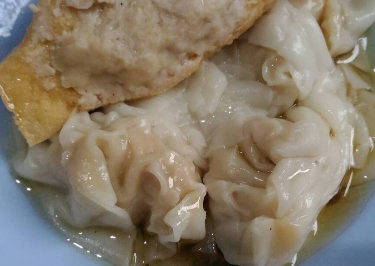 Pork dumplings aka pangsit ala hay t*ien