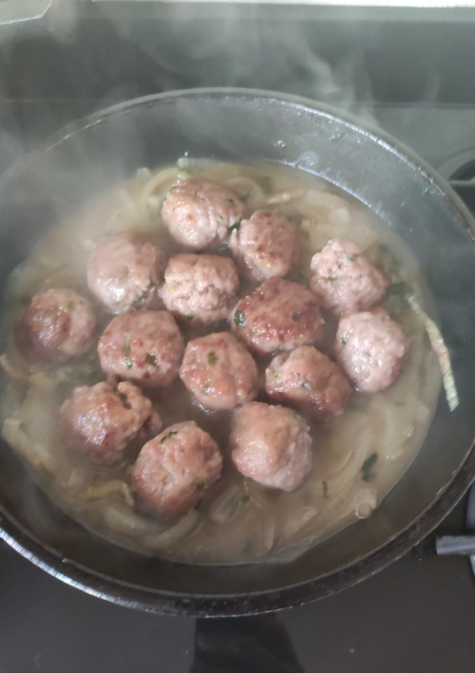 Una foto de Albóndigas en salsa
