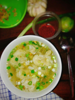 Foto resep Gyoza kuah A. K. A pangsit kuah isi tahu