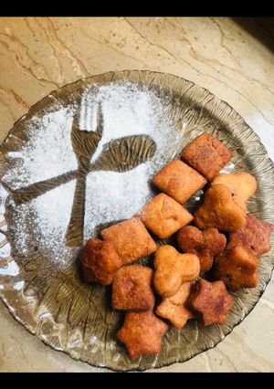 A picture of Meethi tikkiyan.