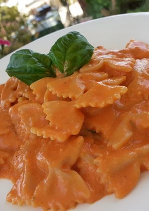 Foto di Farfalle al sugo rosa