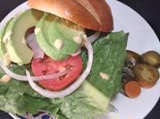 Una foto de tortas con queso de puerco