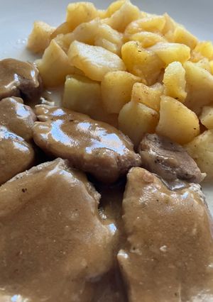 Foto principal de Solomillo de cerdo en olla exprés y compota de perelló
