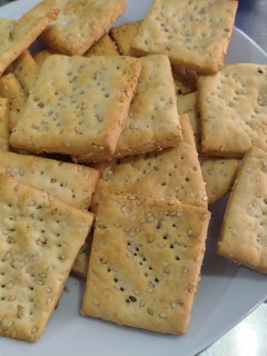 Una foto de Galletas Crackers de sésamo