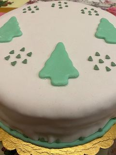 Eper torta ünnepi köntösben recept fotója