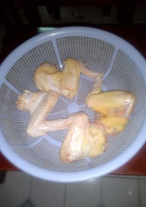 Hình của món Cánh gà chiên nước mắm.