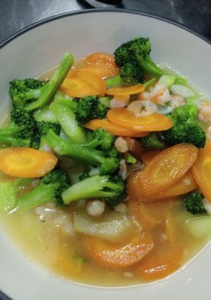 Foto resep Cah brokoli wortel