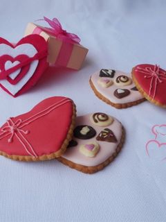 Una foto de Galletas caja de bombones