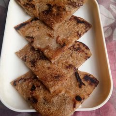 A picture of Wheat flour Banana Chilla.