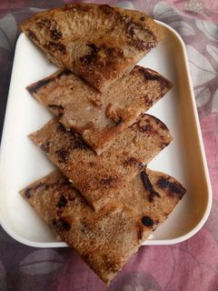 A picture of Wheat flour Banana Chilla.