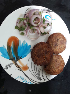 राजमा गलाउटी कबाब (rajma galouti kabab recipe in Hindi) रेसिपी मुख्य फोटो
