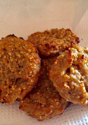 Una foto de Galletas de mantequilla de maní y pipoca de amaranto