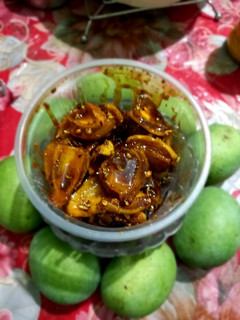 आम का मीठा अचार (Aam ka meetha achar recipe in Hindi) रेसिपी मुख्य फोटो