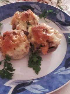 Baconnel, hagymával, sajttal töltött gomba 🍄🍄🍄 recept fotója
