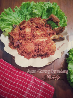 Foto resep Ayam Goreng Serundeng PEDAS