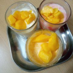 A picture of तीन रंग के श्री खंड.