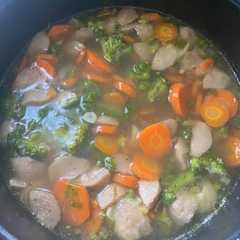 รูปของ 16. Sop Bakso Brokoli