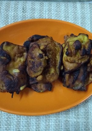 A picture of Beguni(fried brinjal).