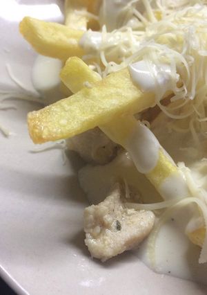 Fűszeres csirke, fokhagymás tejszínes mártásban recept fotója