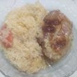 Bondiola al vino blanco y ajo y una guarnición de arroz especias