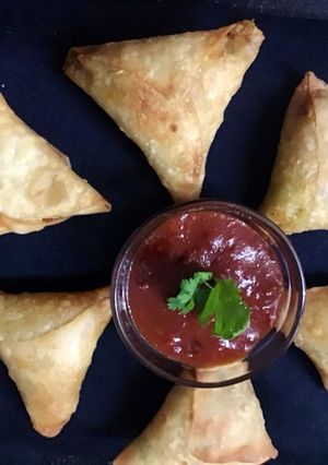 A picture of Patti samosa.