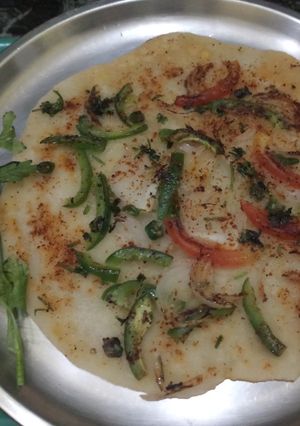 A picture of Uttapam.