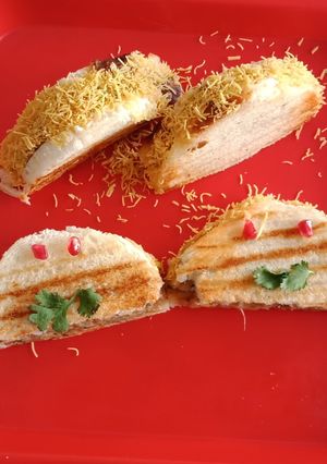 पोटैटो सन सैंडविच रेसिपी मुख्य फोटो